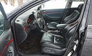 Toyota Avensis 2005 (6 foto / 6)