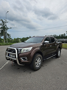 Nissan navara NP300 (2 foto / 10)