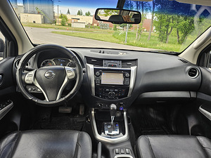 Nissan navara NP300 (6 foto / 10)