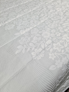 Voodikate BellaPerla 250*270cm, helehall (2 foto / 2)