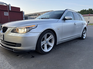 BMW e61 (4 foto / 15)