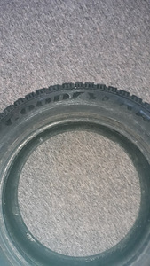 Kumm 235/75 18 Hea aasta 7-8mm (2 foto / 3)