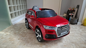 Laste elektriauto Audi Q7 (1 foto / 9)
