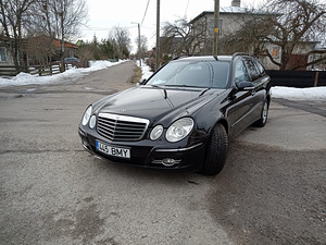 Mercedes Benz E 280 CDI AVANTGARDE (1 foto / 6)