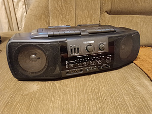 Магнитофон " Telefunken" (2 фото из 6)