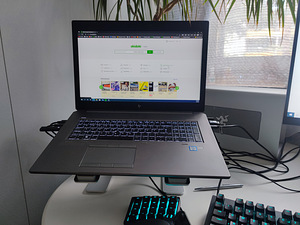 HP ZBook 17 G5 Xeon E-2186M Quadro P4200 32ECC/512GB (1 foto / 3)