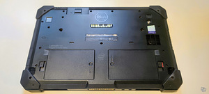 Dell Latitude 7212 Rugged Extreme i5-8350U/16/256 (1 foto / 10)