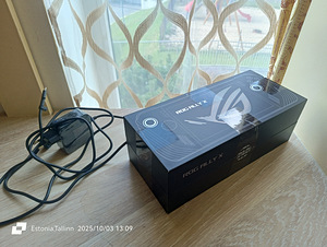 Asus Rog Ally X 24Gb 1TB 2xUSB4 80Wh (7 foto / 7)