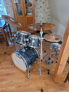 Yamaha Maple Custom trummid + soolotrumm + Meinl taldrikud (4 foto / 6)
