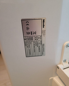 Miele B 995D kalender pesukuivati triikraud (7 foto / 8)