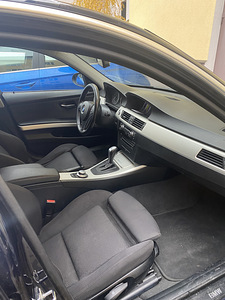 BMW 330xd (5 foto / 6)