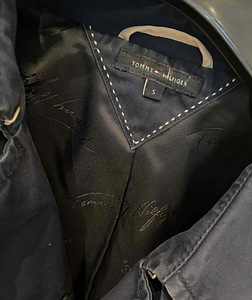 Плащ Tommy Hilfiger (3 фото из 3)