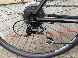 TREK 7.2 FX (5 foto / 8)