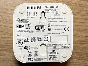 M: Philips Hue Bridge v2 (2 foto / 2)