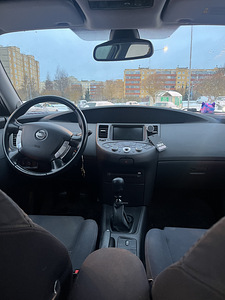 Nissan Primera (5 foto / 5)