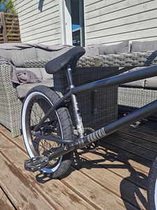 Трюковый велосипед Fly Proton CST BMX 2021 с неоригинальным (3 фото из 7)