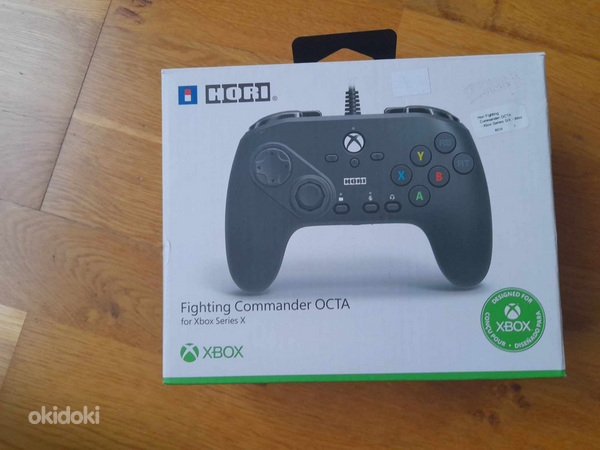 Контроллер Hori Fighting Commander OCTA для Xbox Series X/S (фото #1)