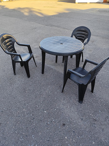 2 стола (3 фото из 4)