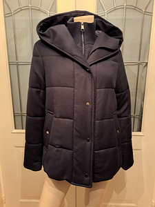 Женская зимняя куртка босс 42