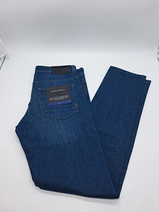Boss teksad 34/34 (2 foto / 7)