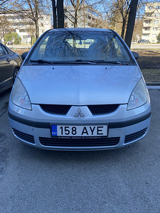 Mitsubishi Colt (1 foto / 12)