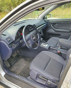 Auto - Audi A4 2.0 96kW (11 foto / 11)
