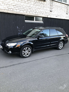 Продам Subaru outback. (1 фото из 3)