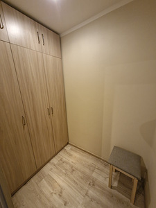 Kangelaste prospekt 47a, Pähklimäe, Narva, Ida-Virumaa (7 foto / 12)