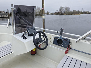 Yamarin 410 + Yamaha 30 hp + Tiki BP750-L (2017 г.) (3 фото из 10)
