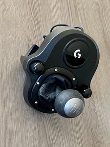 Комплект Logitech G29 (руль + педали + переключатель передач (8 фото из 8)