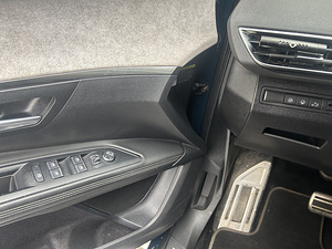 Peugeot 5008 GT Pack 1,5 96 kw (9 foto / 11)