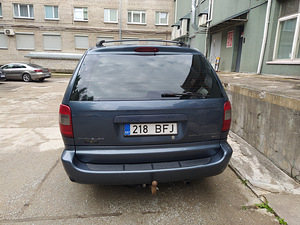 Chrysler Grand Voyager 3.3 128kW LPG (6 foto / 7)