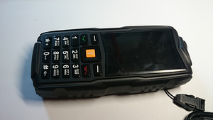Мобиліний телефон  оригінальний VKWorld