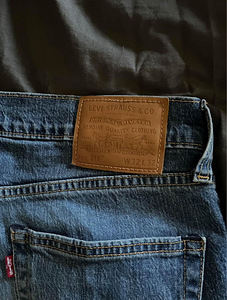 Джинсы Levi's Strauss 511 Slim Fit
