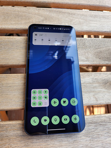 Nothing Phone (1) 8+128GB Black (6 foto / 7)