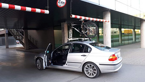 5 x 120 R18 Диски BMW + шины (3 фото из 5)