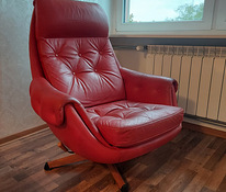кожаное кресло 50-х годов, шведское производство