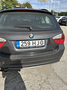 BMW 325i 2005a (4 фото из 5)