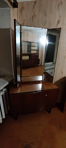 Tasuta kasutatud puidust mööbel (2 foto / 9)