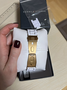Naiste käekellad Tommy Hilfiger (3 foto / 4)