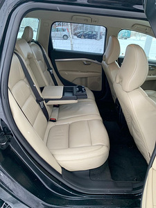 Volvo V70 2.4 136kW 2009 (11 foto / 12)