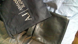 Armani jeans (2 фото из 2)
