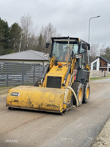 Требуется оператор на трактор JCB 1CX . (5 фото из 9)