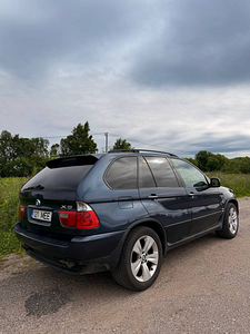 BMW X5 E53 V8 INDIVIDUAL (4 фото из 13)