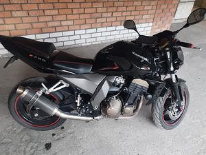 Kawasaki z750 (3 foto / 3)
