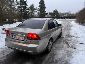 Honda civic (3 foto / 15)