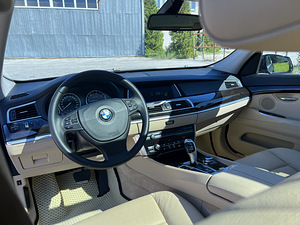 Продам BMW 530 GT (11 фото из 15)