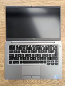 Sülearvuti Dell Latitude 7400 (4 foto / 10)