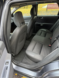 Volvo V50 2.0D (4 фото из 10)