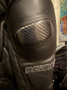 Куртка Dainese (3 фото из 3)